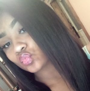 Meet your Posher, Ariana